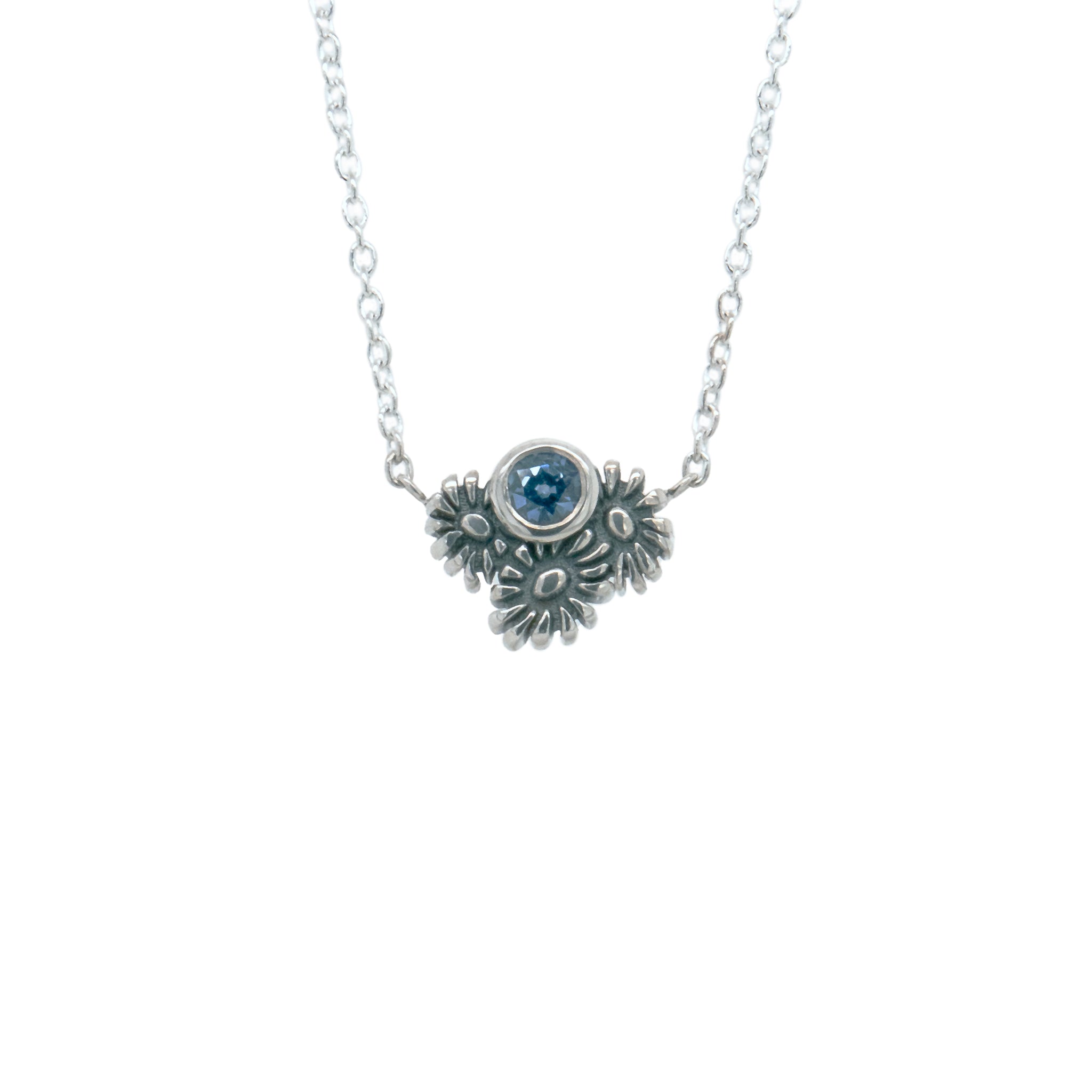 Daisy Necklace