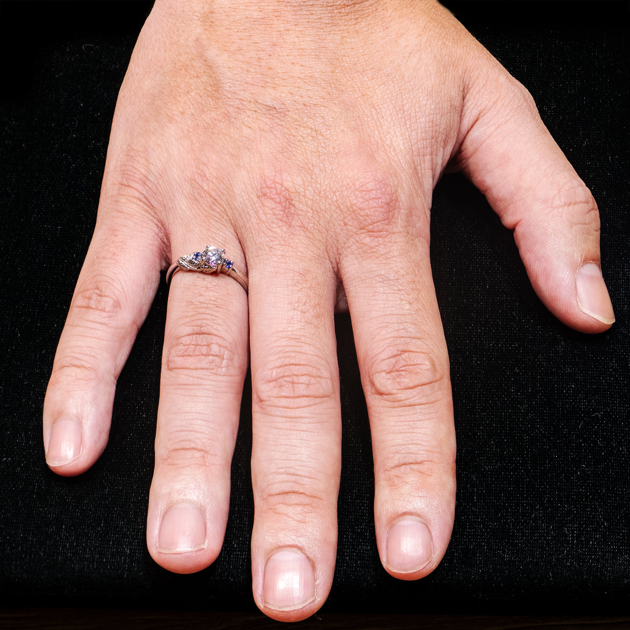 Petite Leaf Ring