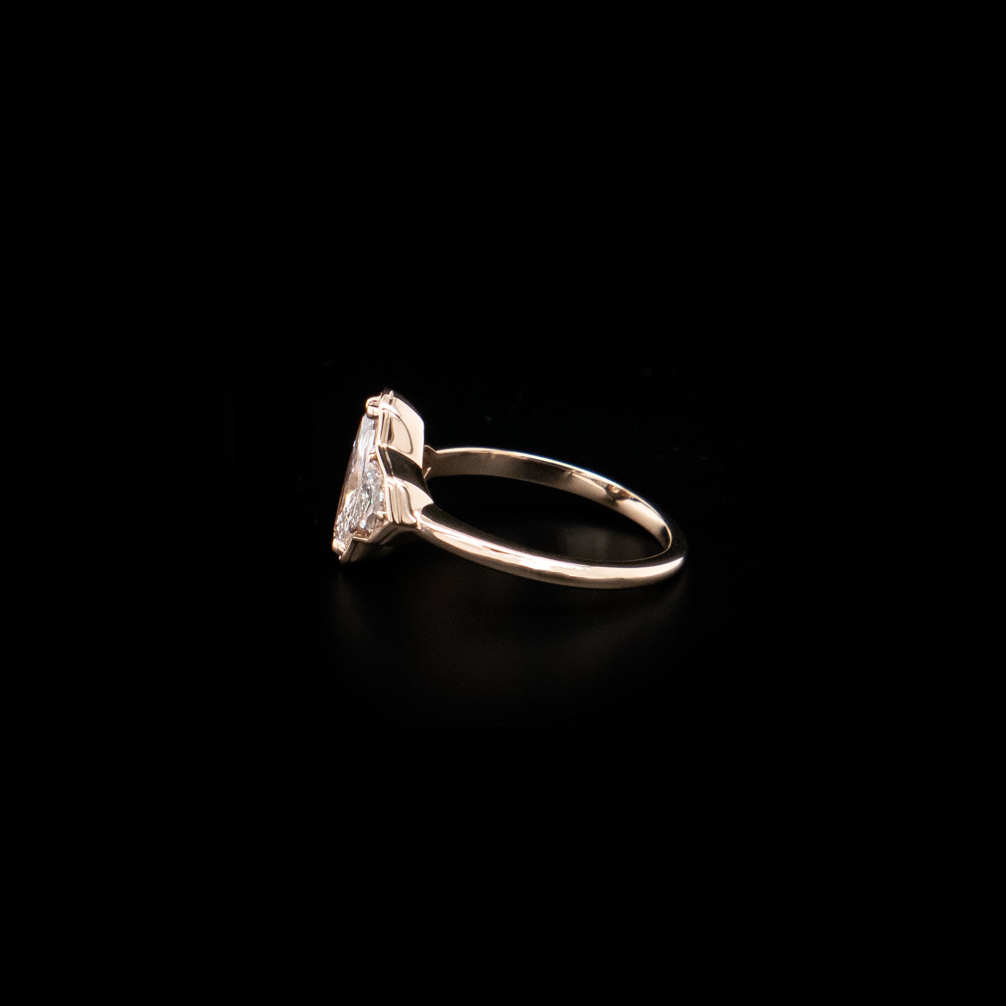 Sasayuri-ann Ring