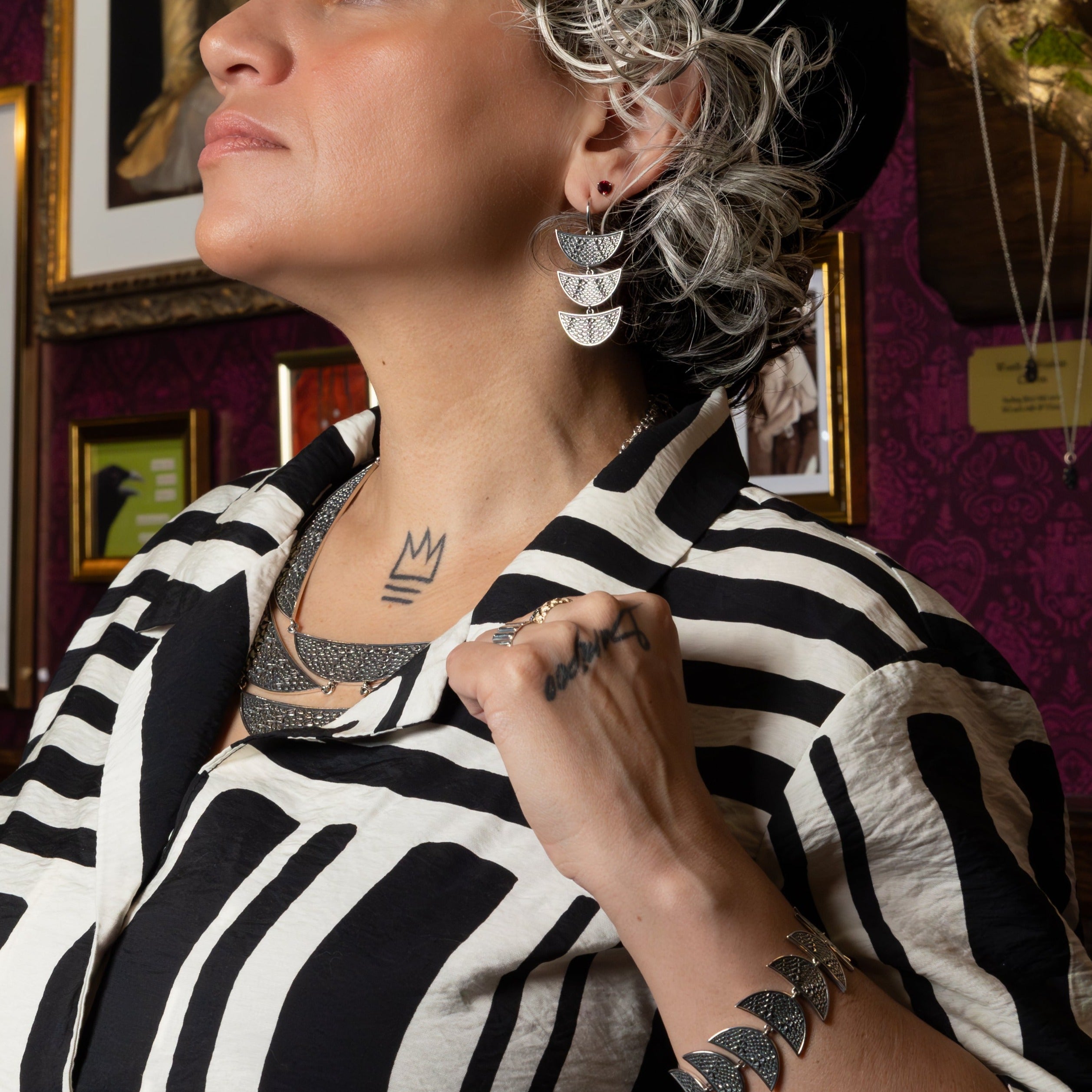 bib style necklace