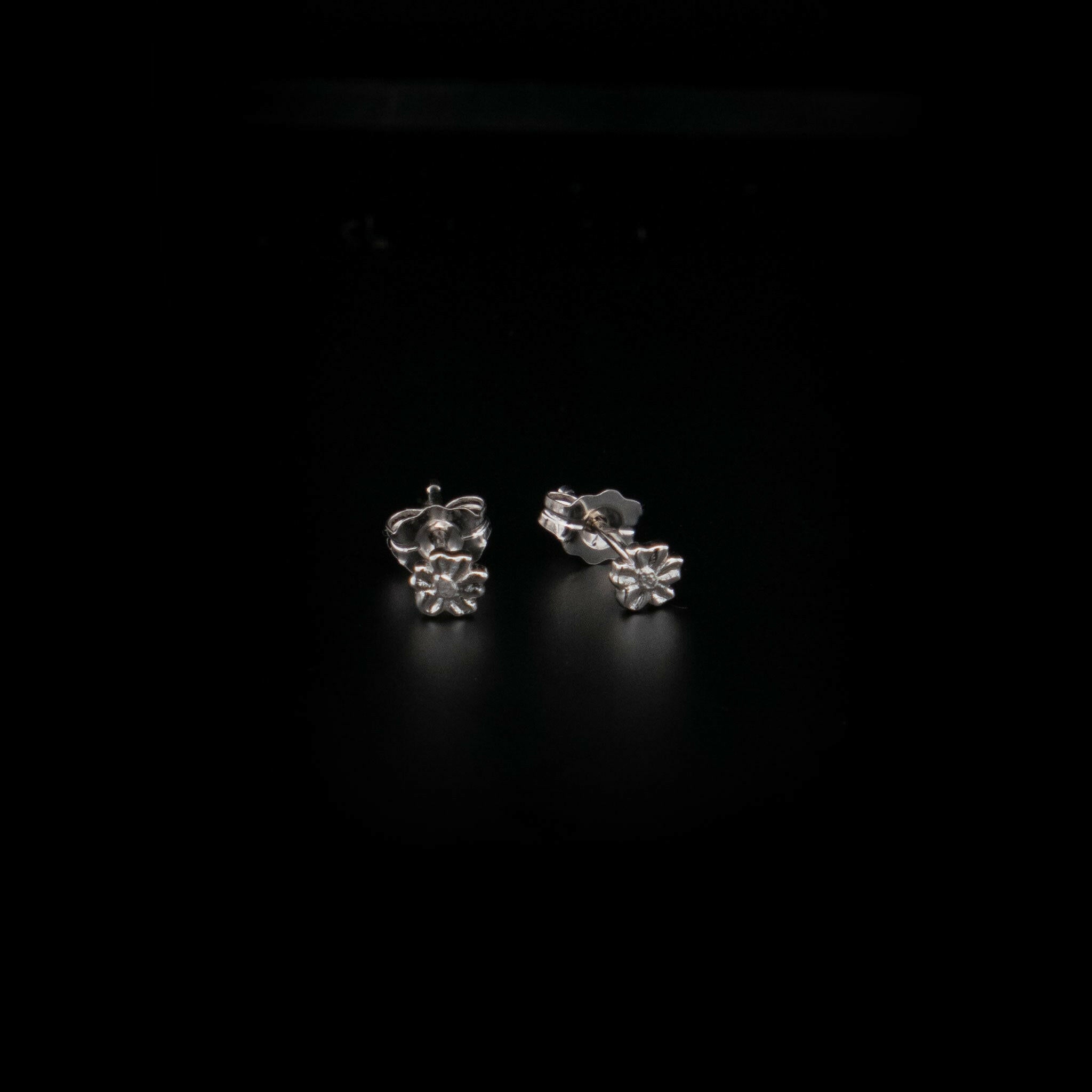 flower earring