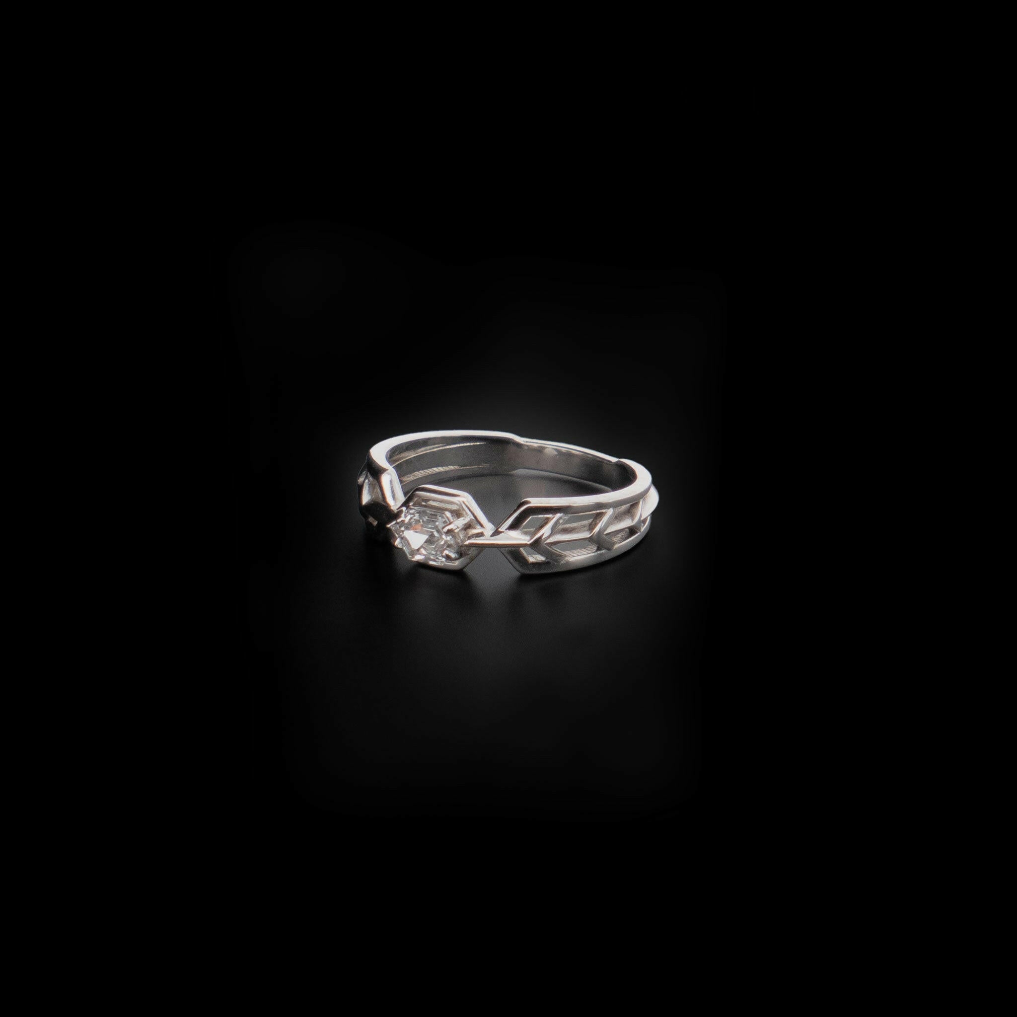 Lab grown carbon neutral diamond