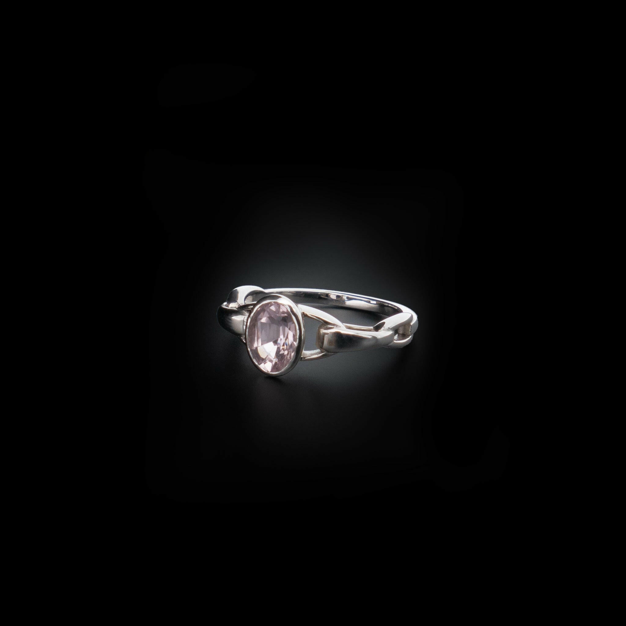 Ovoid Ring (Design)
