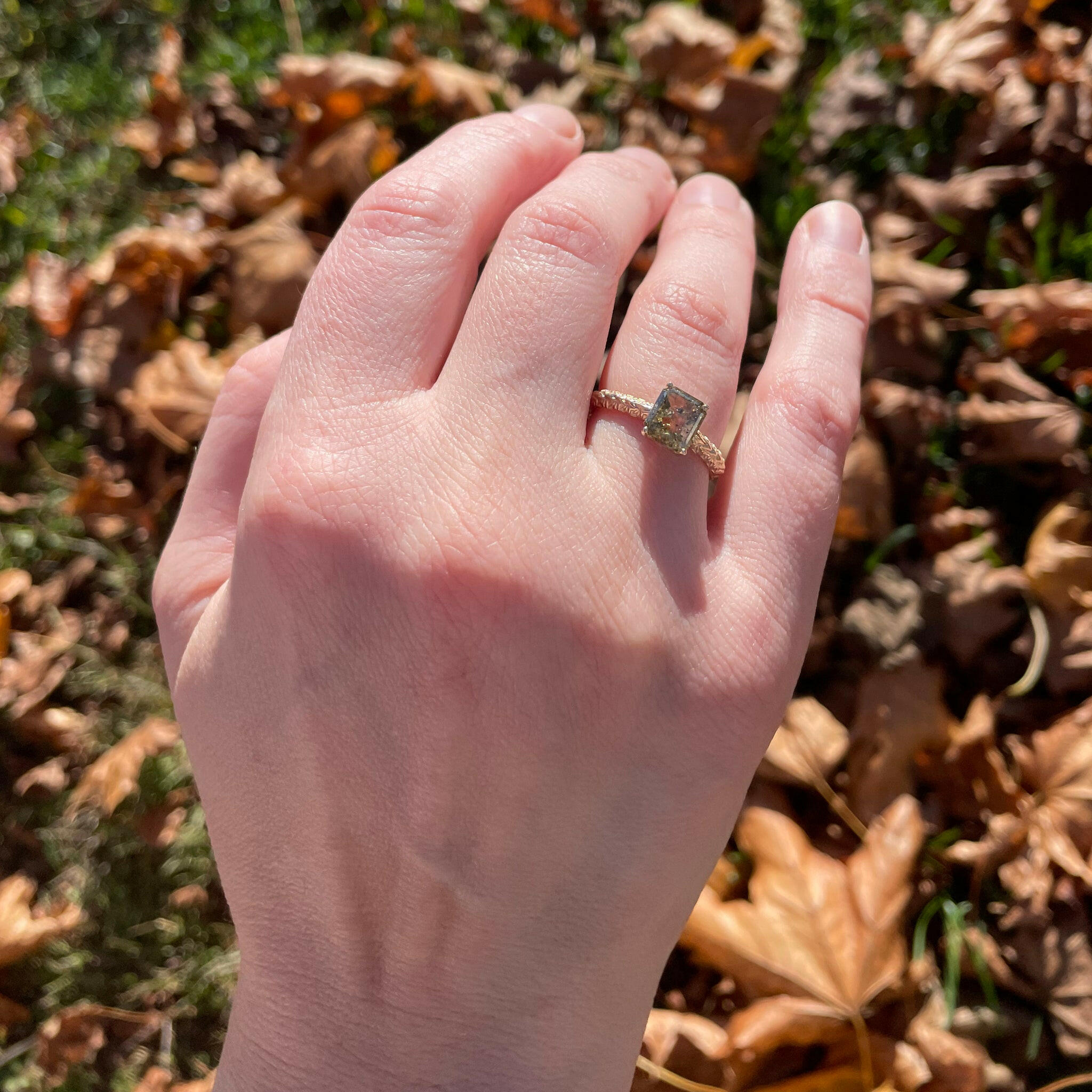 14K yellow gold ring