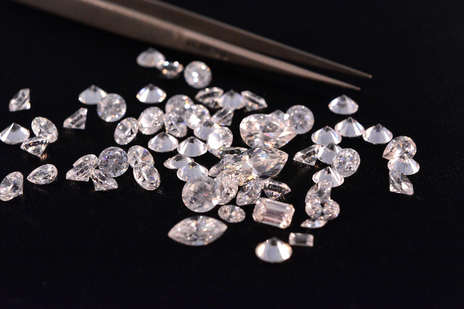 Debunking the Myth: Melee Diamonds are Not Chipped Diamonds